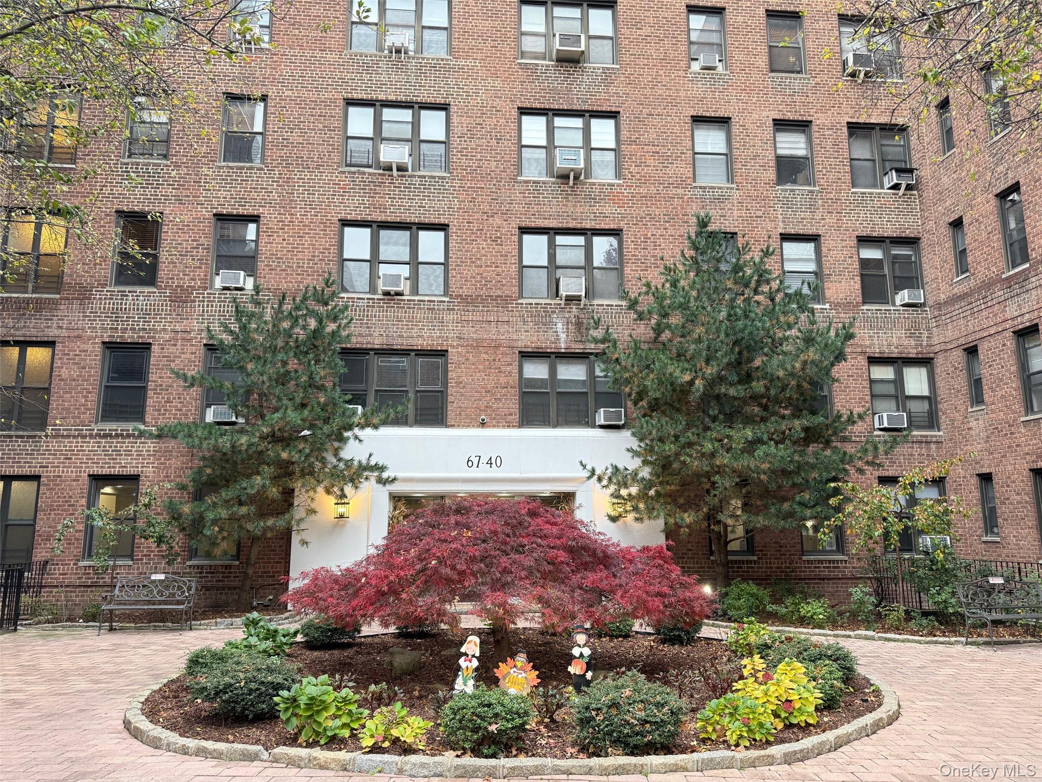 6740 Yellowstone Boulevard # 2O, Forest Hills, NY 11375