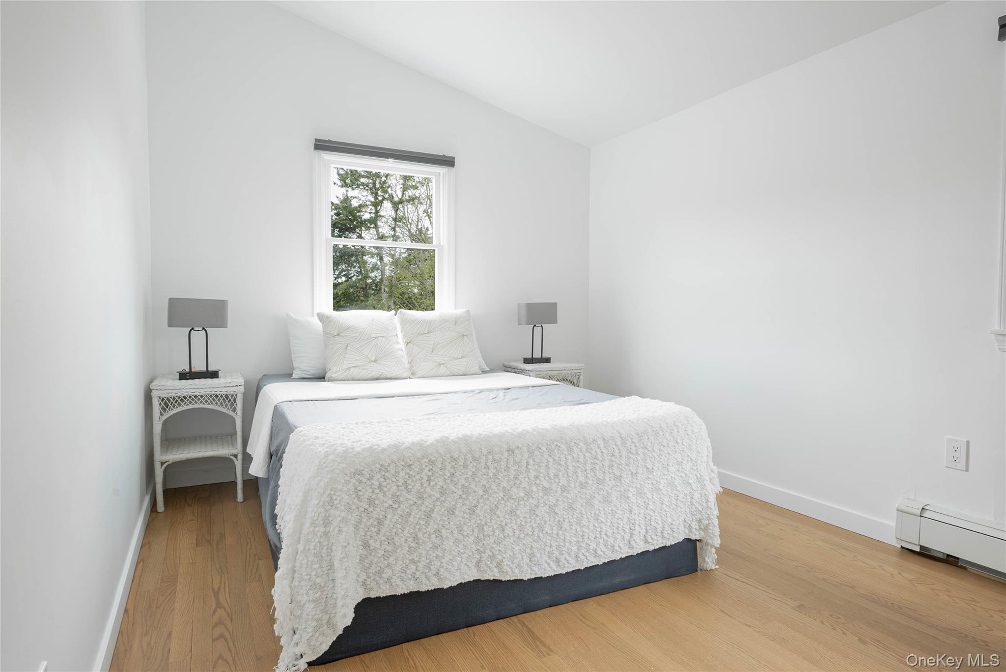 17 Underhill Drive, Southampton, NY 11968