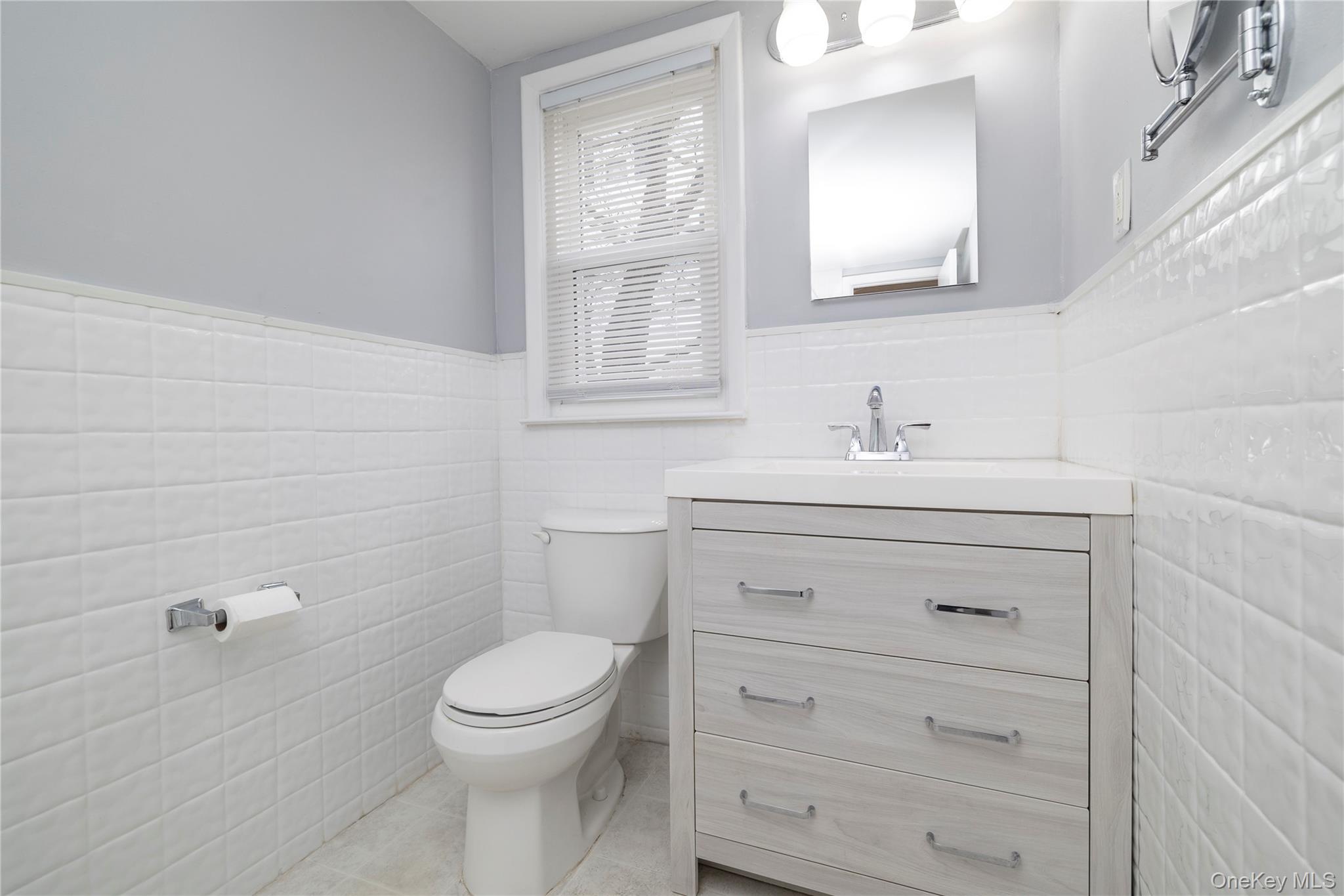 60 Chestnut Street, Rockville Centre, NY 11570