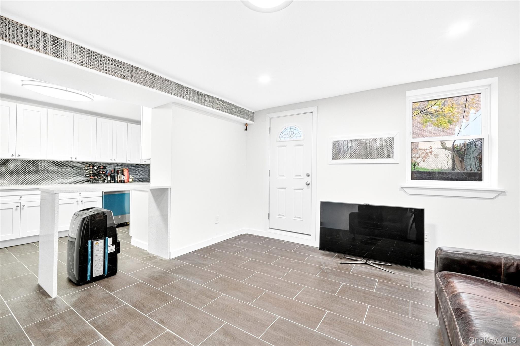 1458 Rowland Street, Bronx, NY 10461