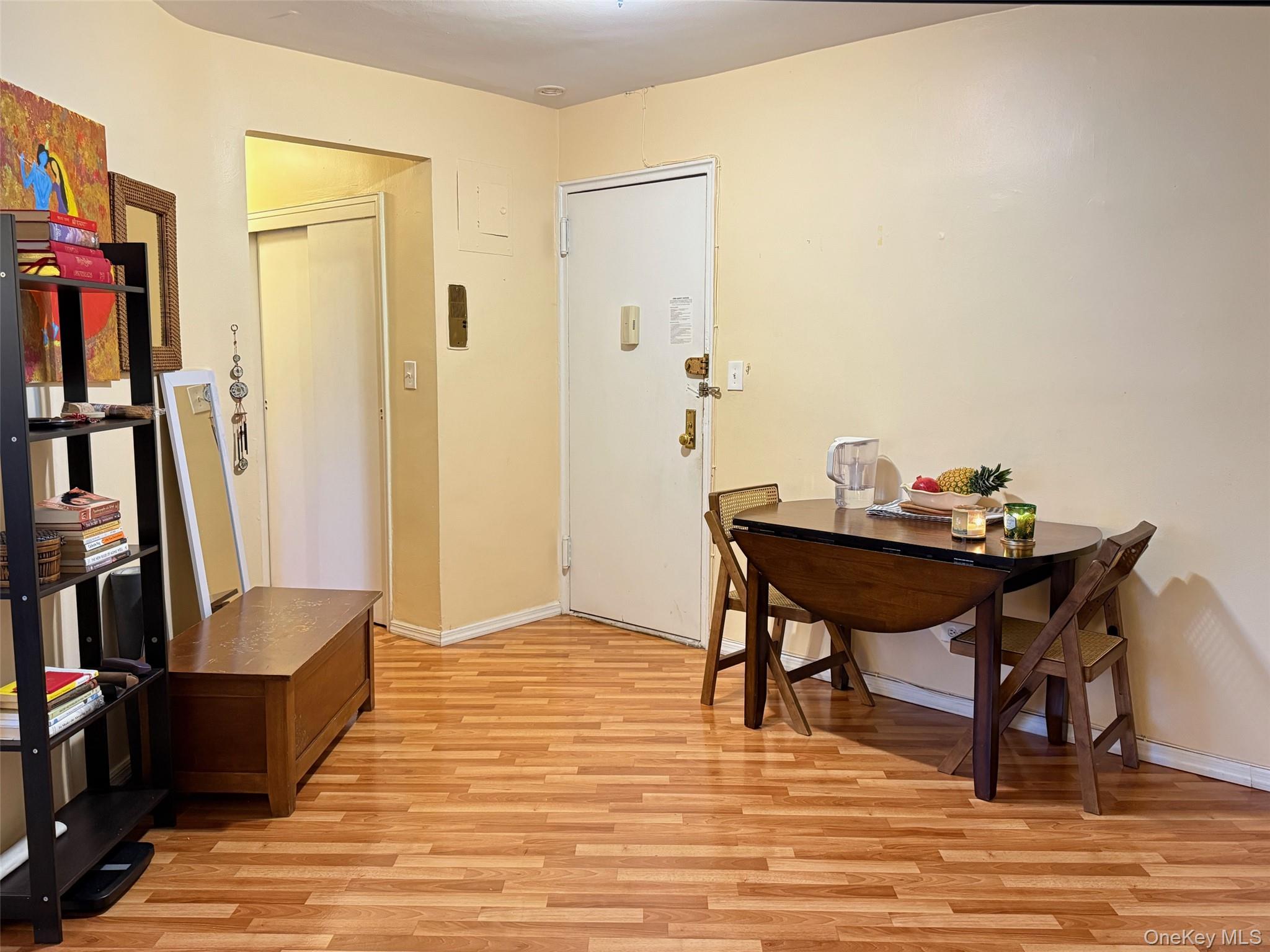 100-25 Queens Boulevard # 6EE, Forest Hills, NY 11375