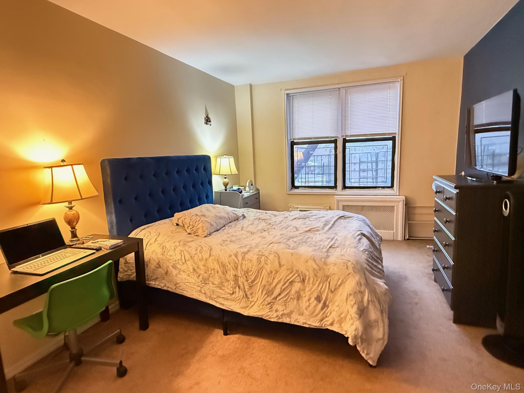 100-25 Queens Boulevard # 6EE, Forest Hills, NY 11375