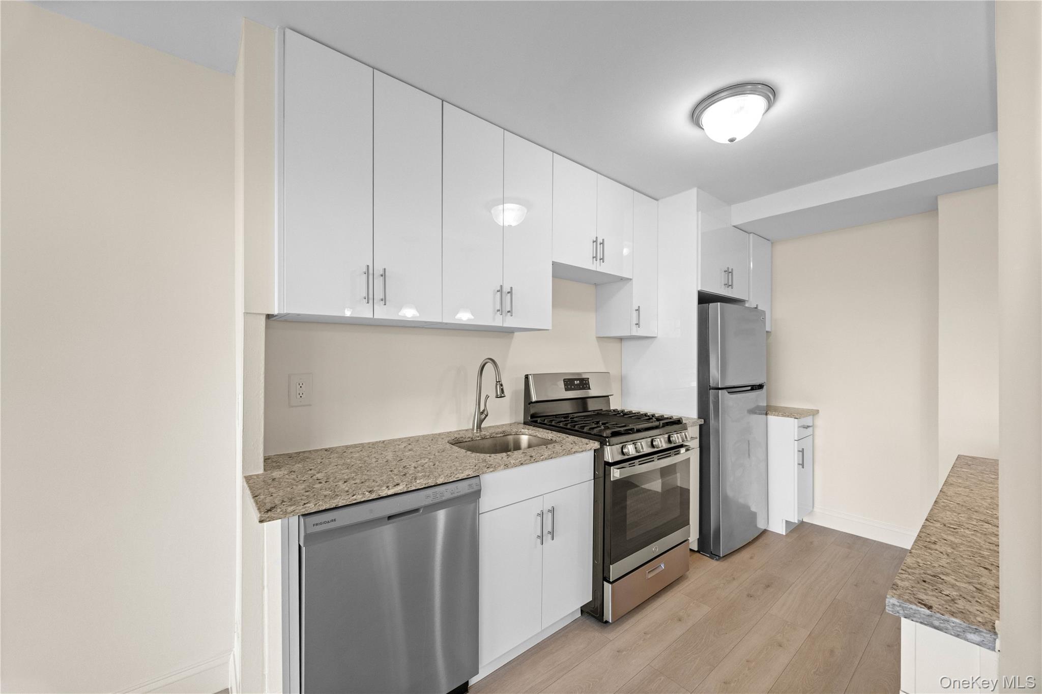 820 Boynton Avenue # 17B, Bronx, NY 10473