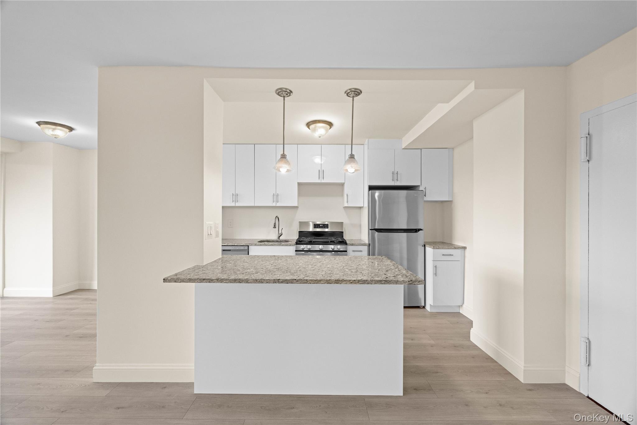 820 Boynton Avenue # 17B, Bronx, NY 10473