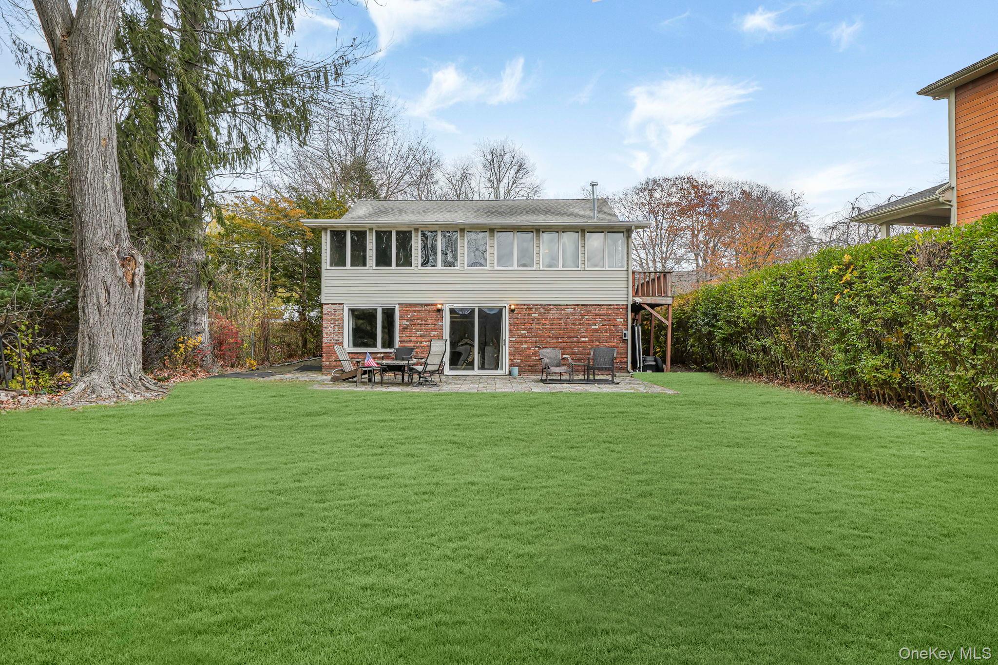 25 Teneyck Avenue, Greenwood Lake, NY 10925