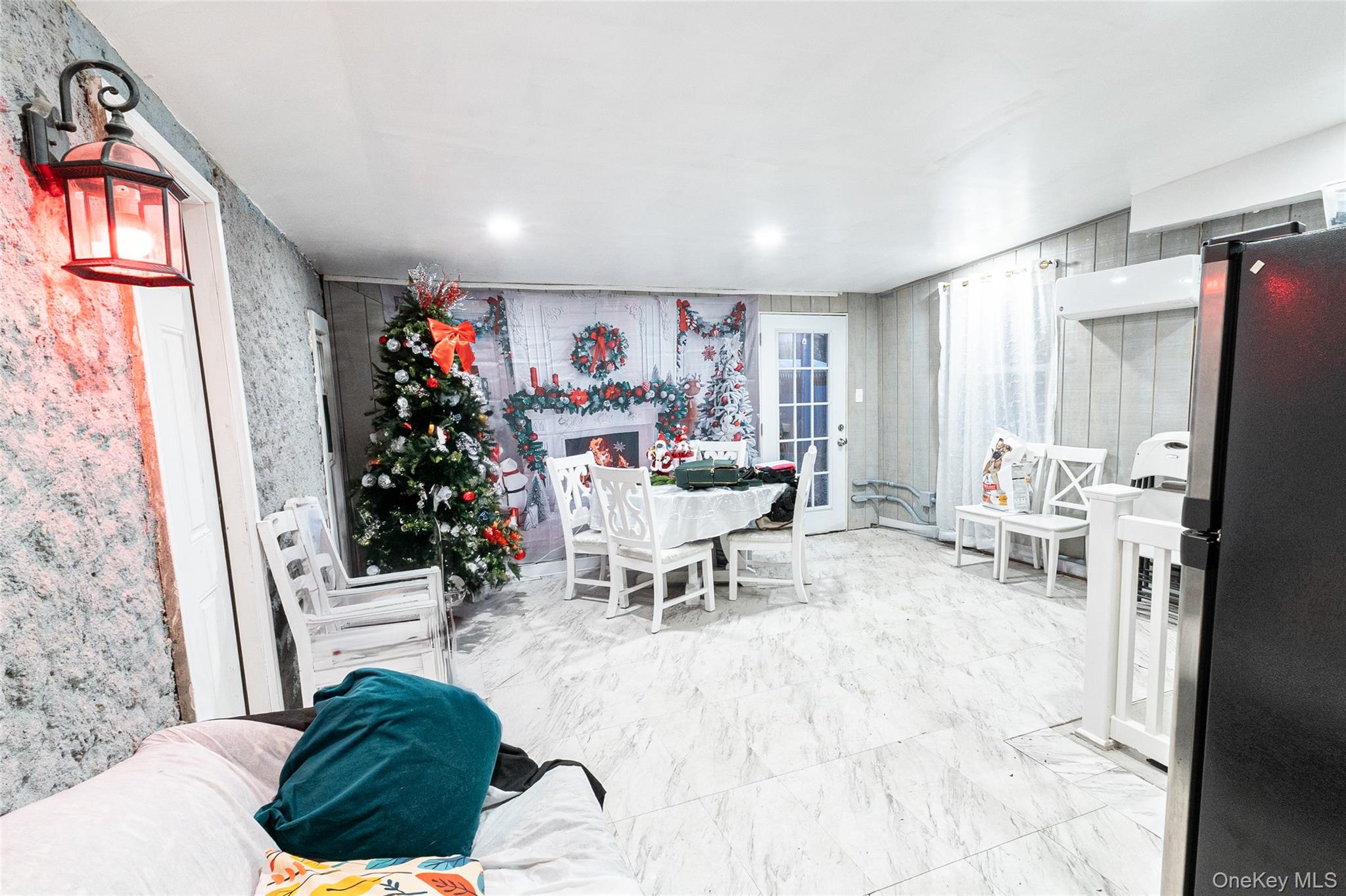 163 Orchard Road, East Patchogue, NY 11772