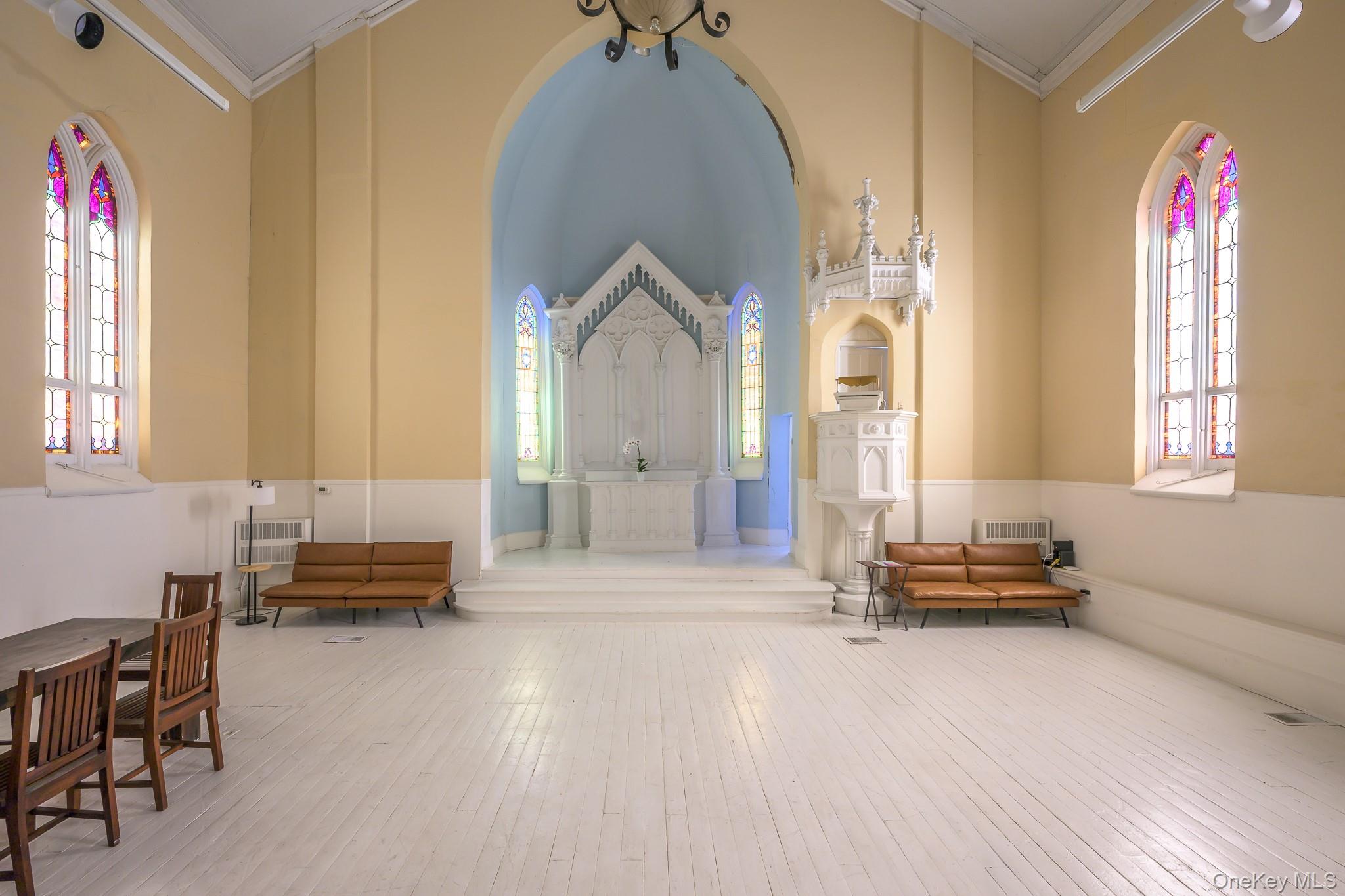 428 State Street, Hudson, NY 12534