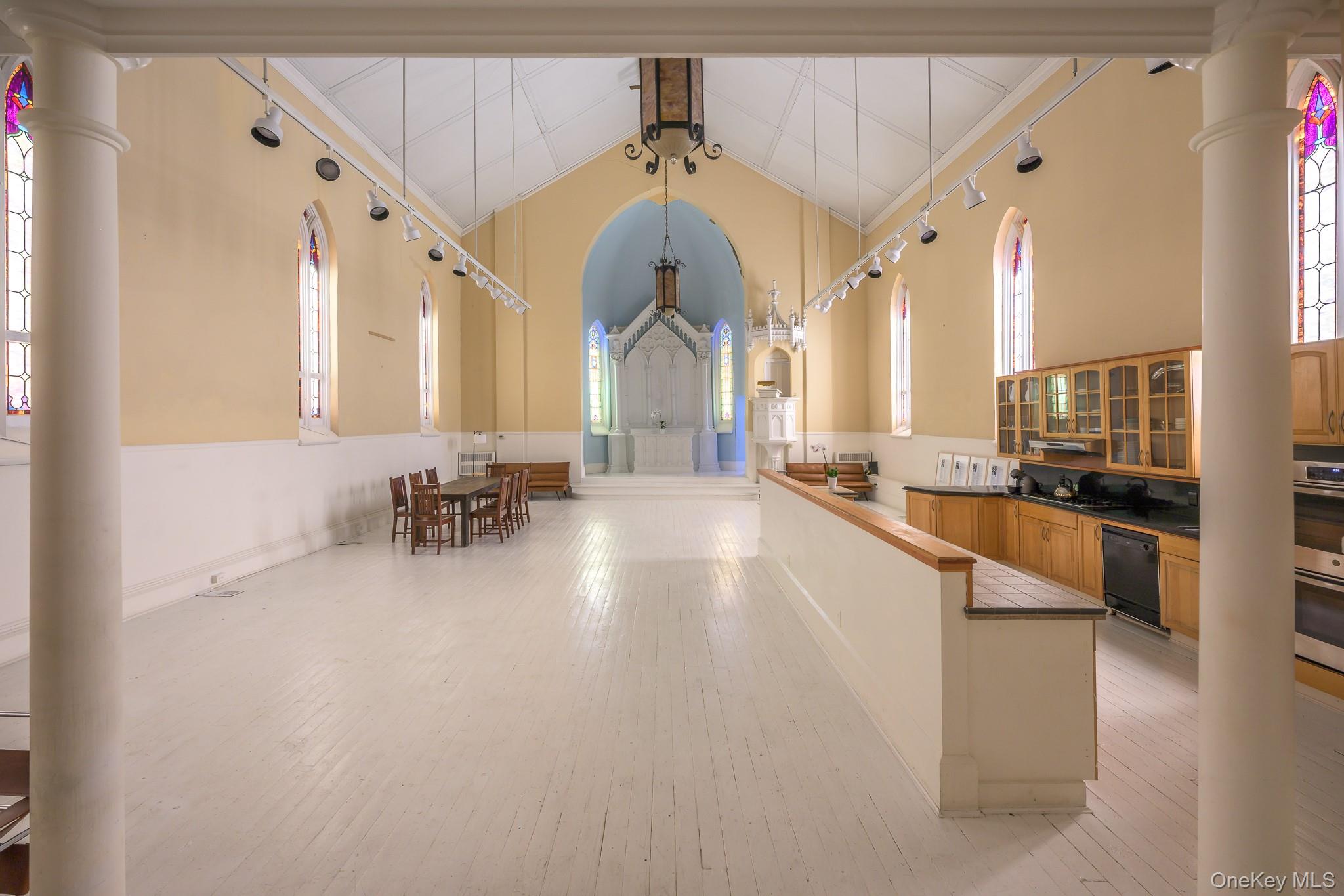 428 State Street, Hudson, NY 12534