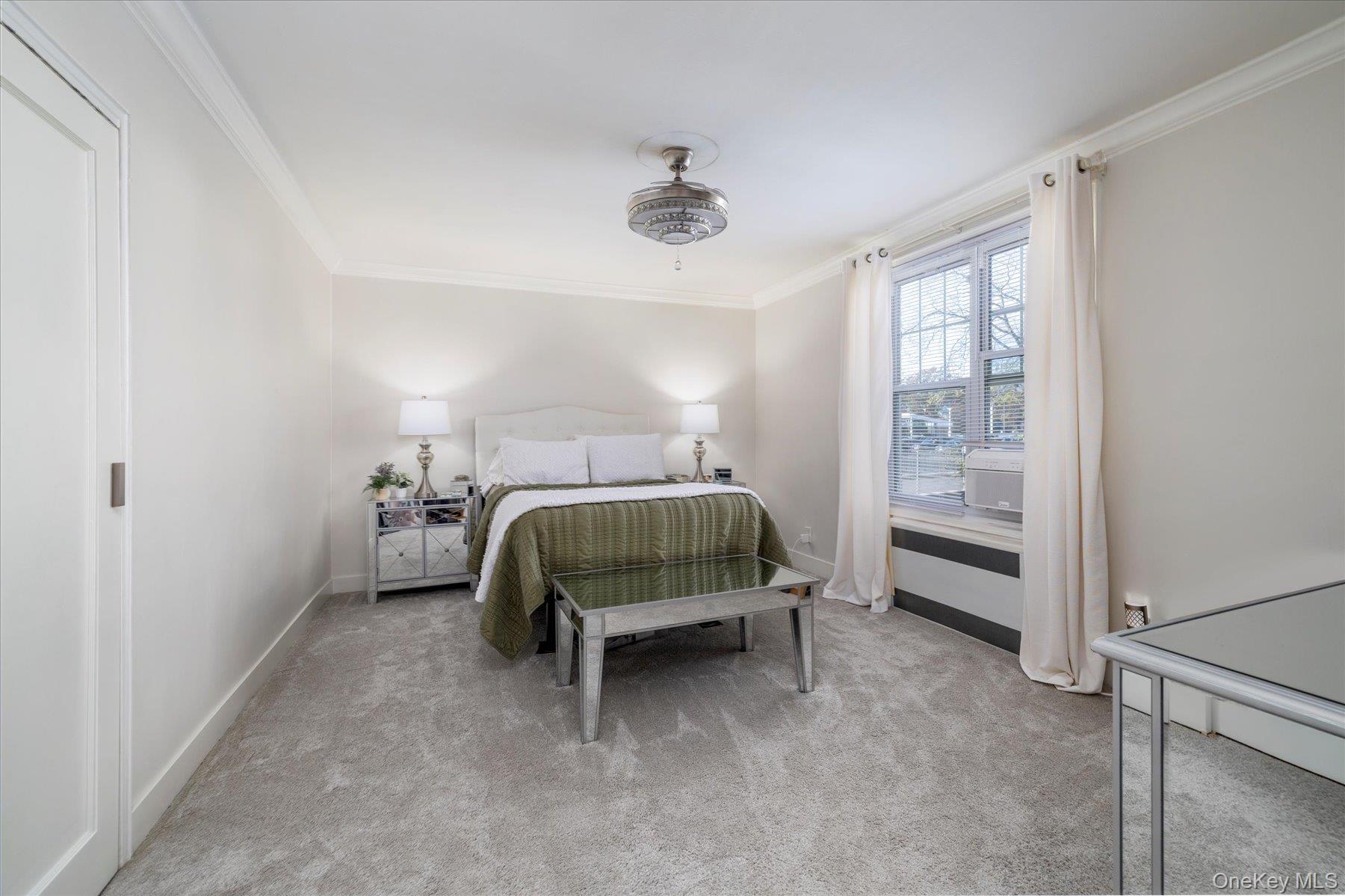 194 Smith Street # 1K, Freeport, NY 11520