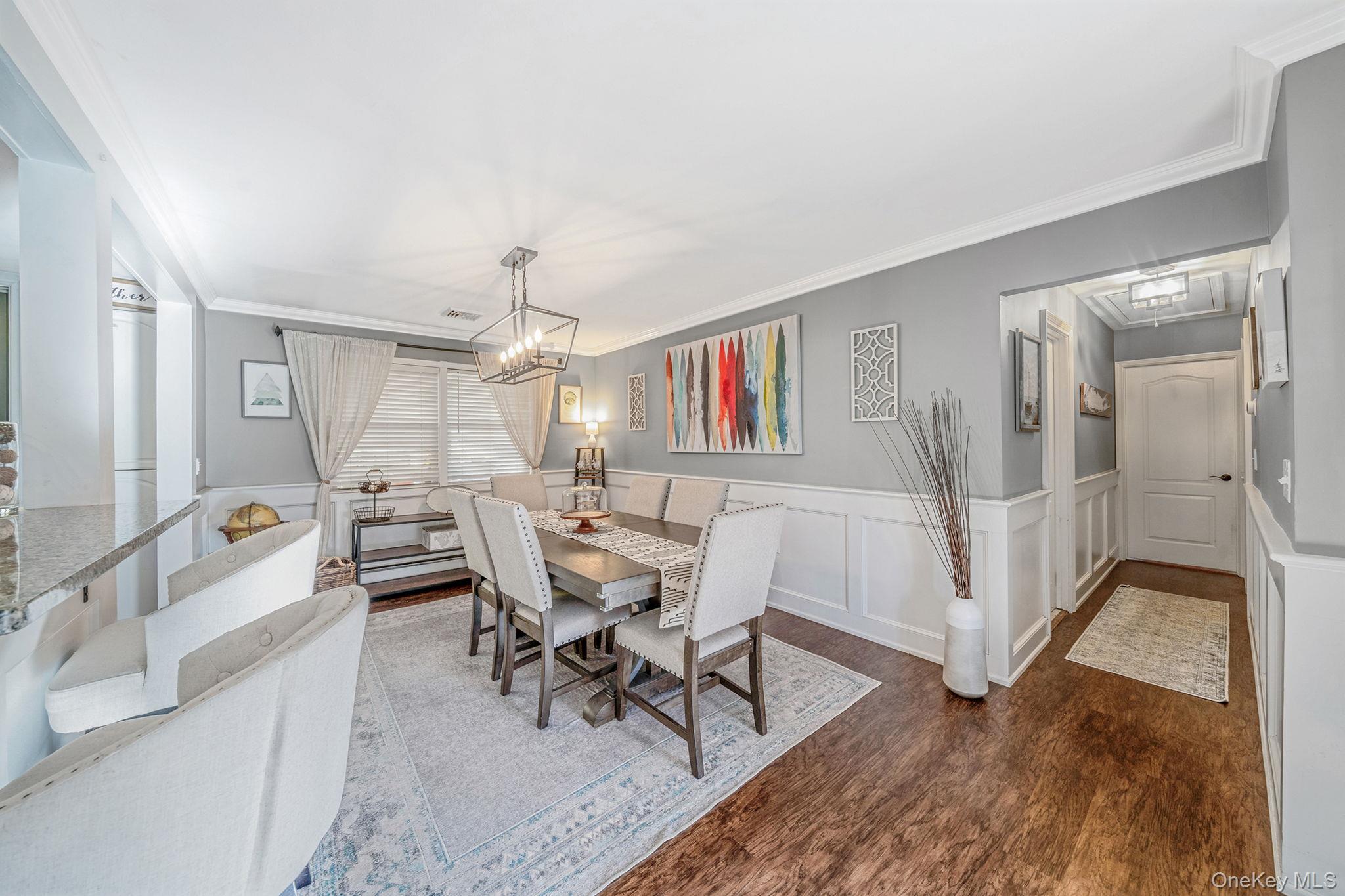 3 Vee Jay Drive, Shoreham, NY 11786