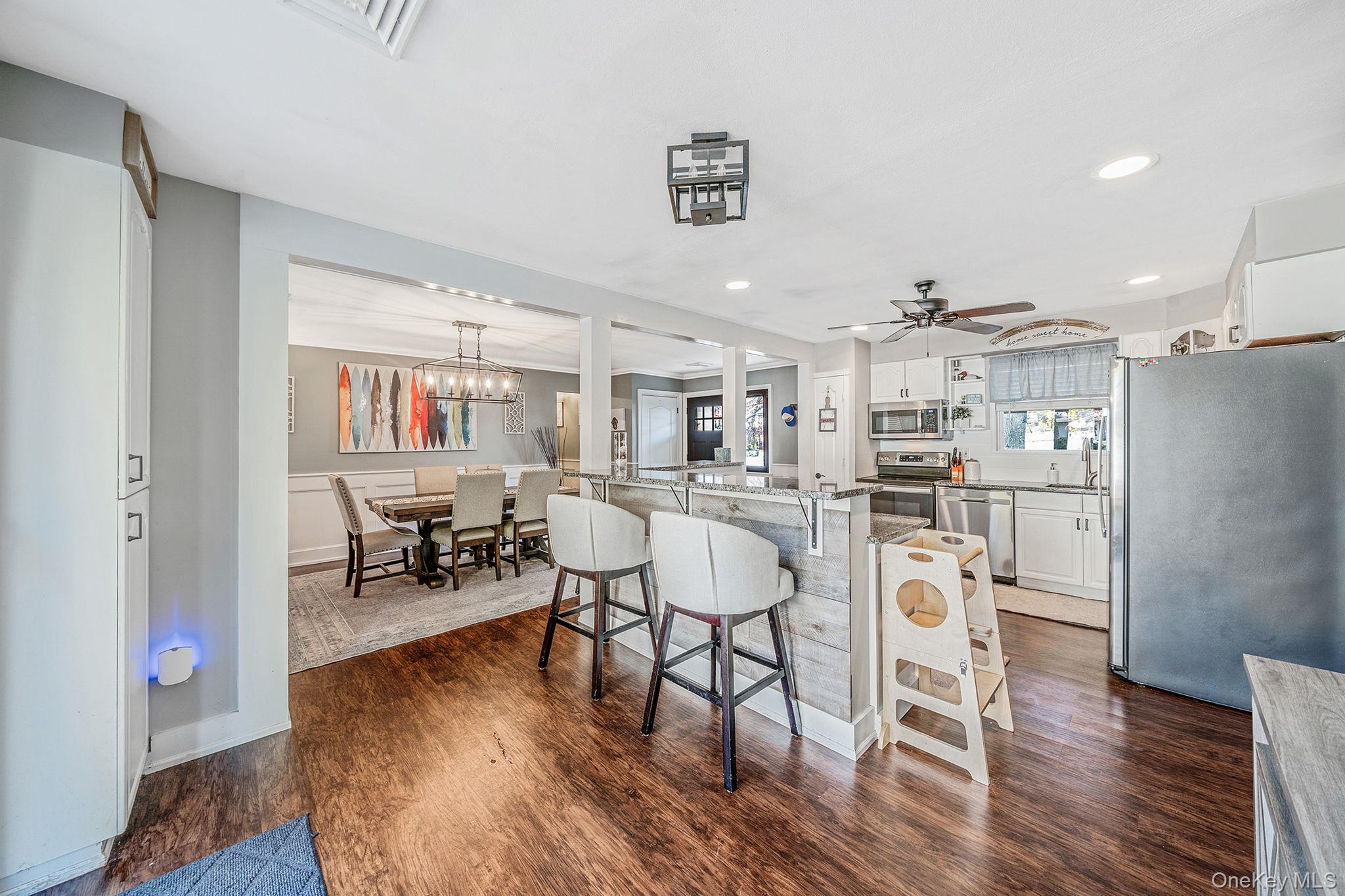 3 Vee Jay Drive, Shoreham, NY 11786