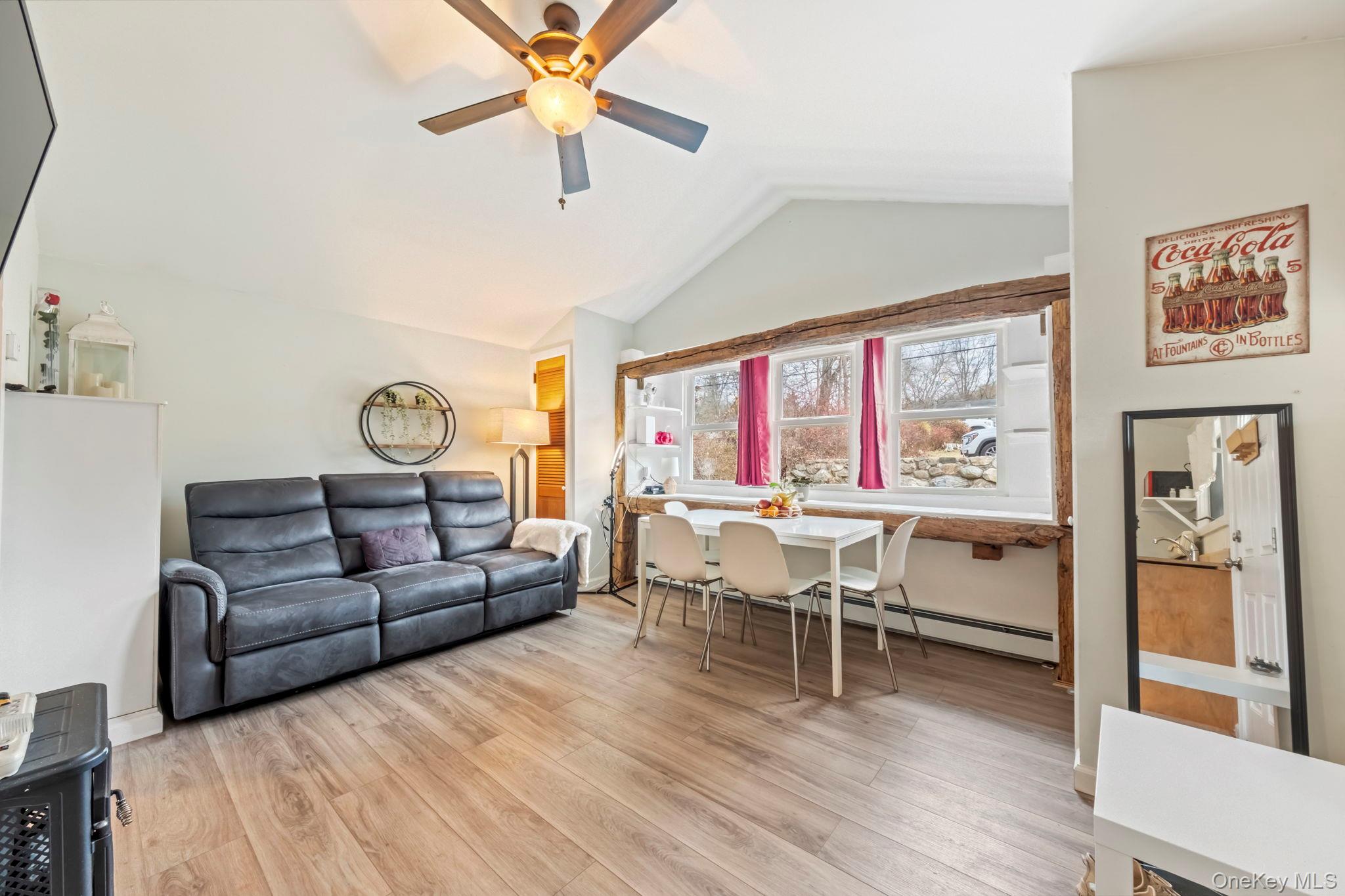 18 Lakeview Road, Carmel, NY 10512