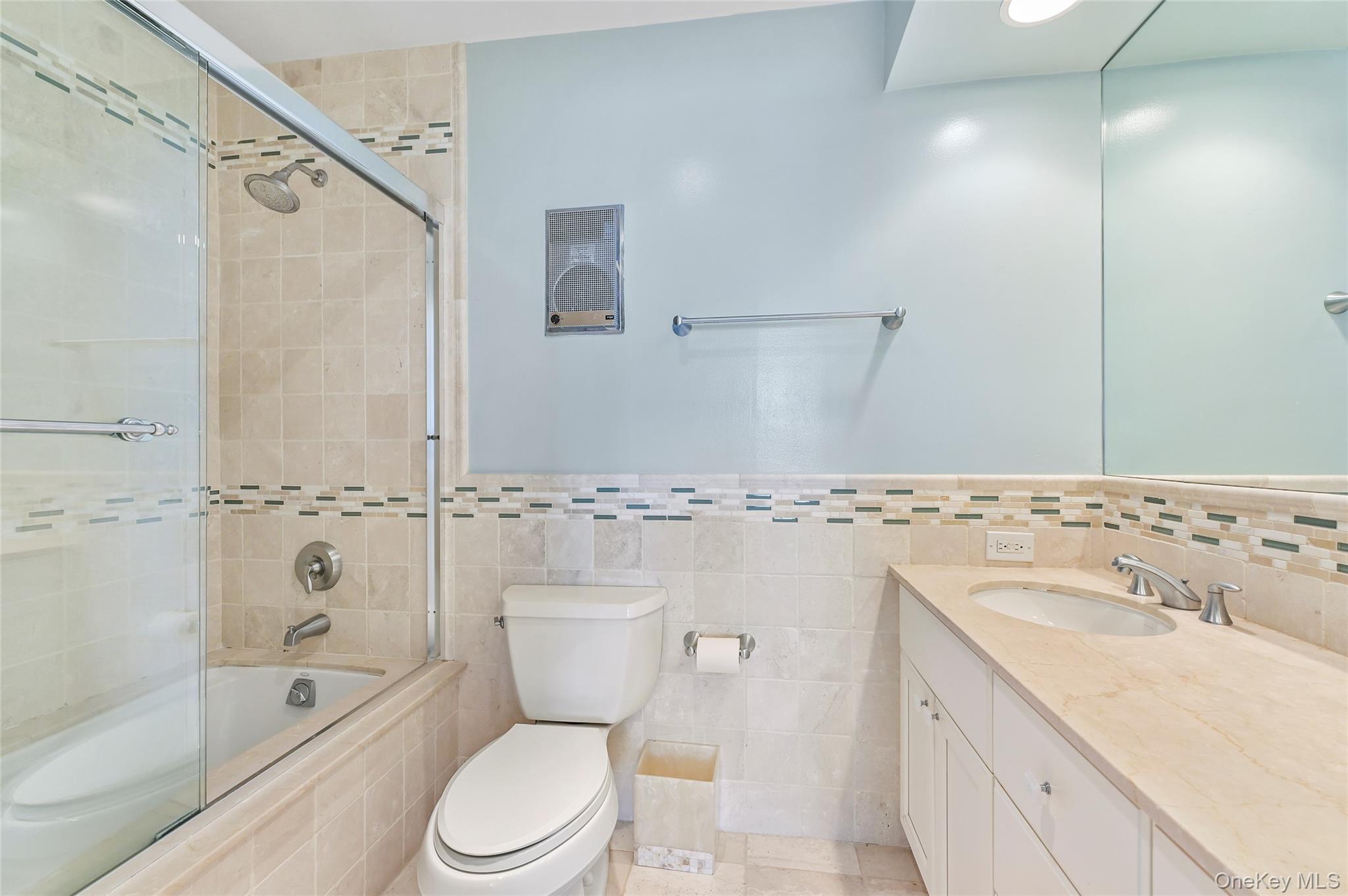 265 Dune Road # 68, Westhampton Beach, NY 11978