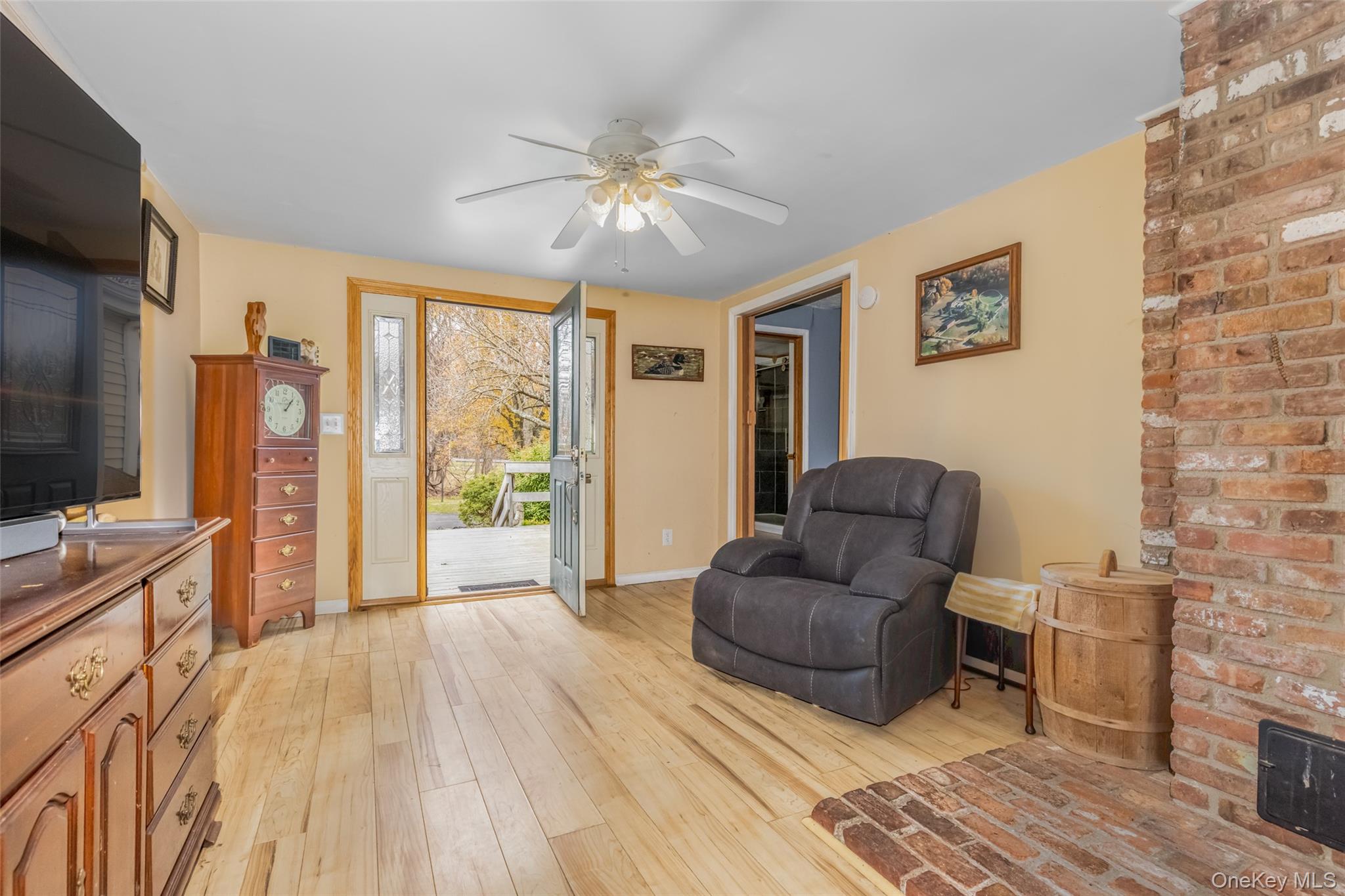 1896 Route 44 55, Modena, NY 12548