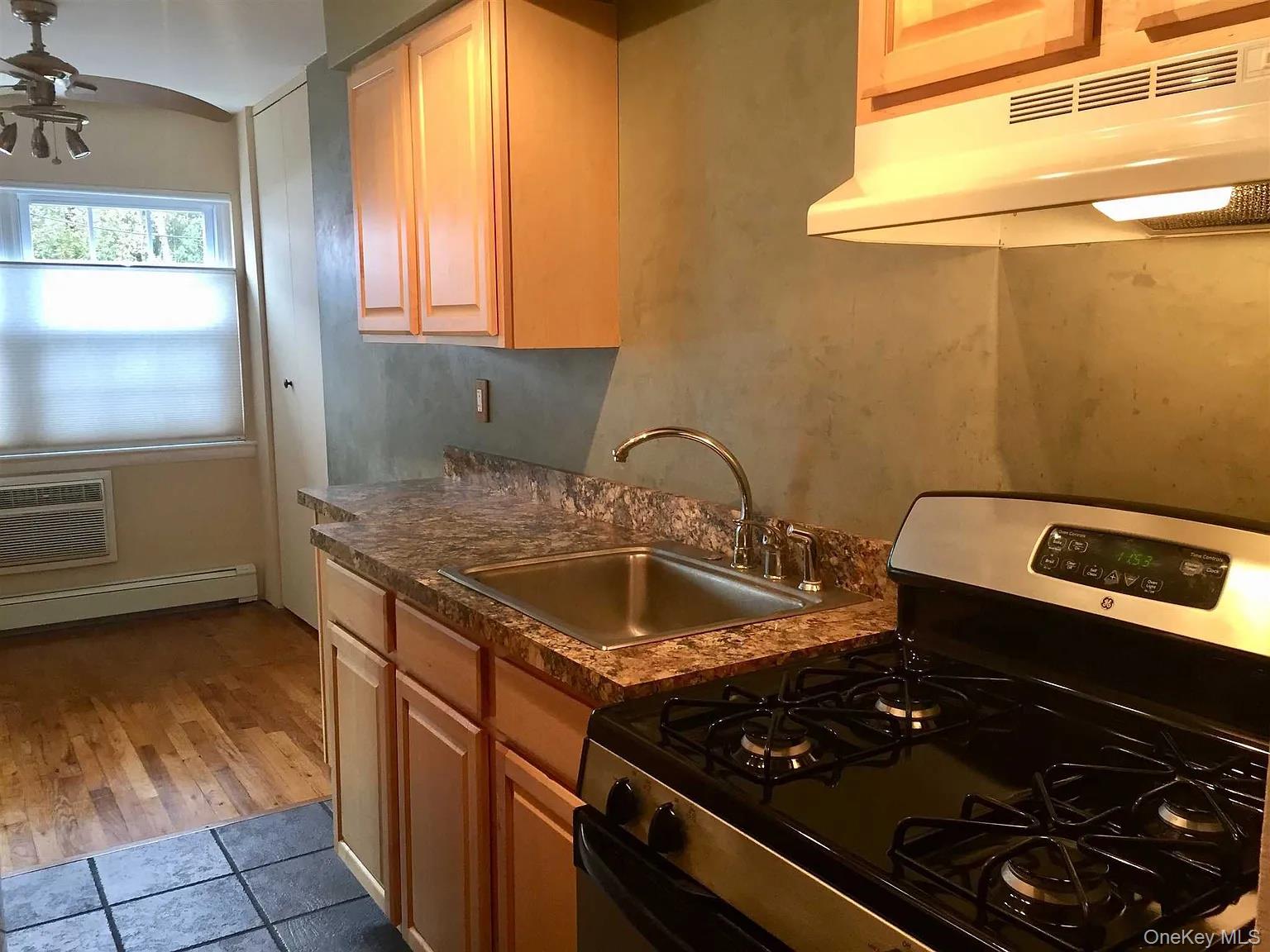 8 Colonial Road # 0, Beacon, NY 12508