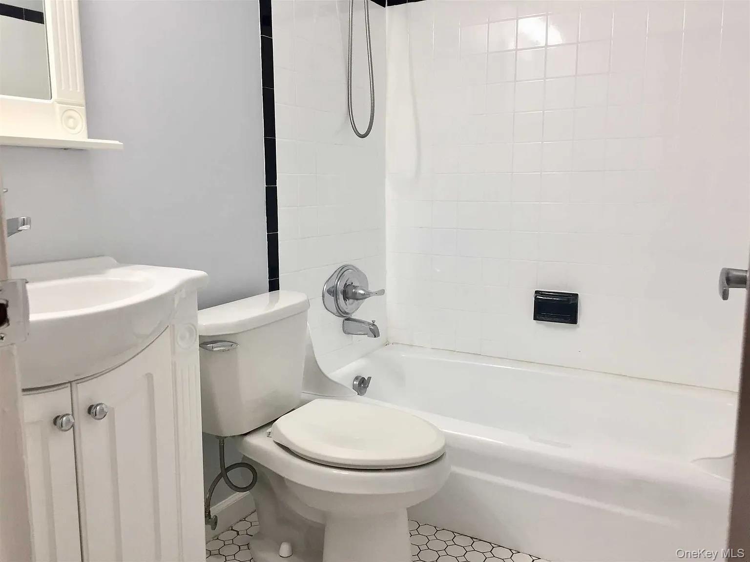 8 Colonial Road # 0, Beacon, NY 12508