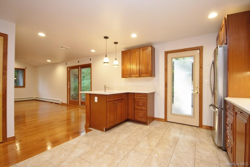 24 Lake Avenue, Monroe, NY 10950