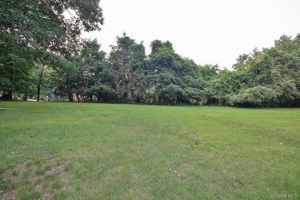 24 Lake Avenue, Monroe, NY 10950