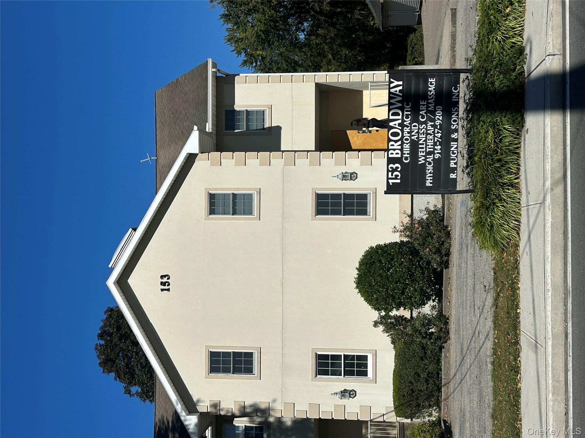 153 Broadway 2nd Floor # 2, Hawthorne, NY 10532