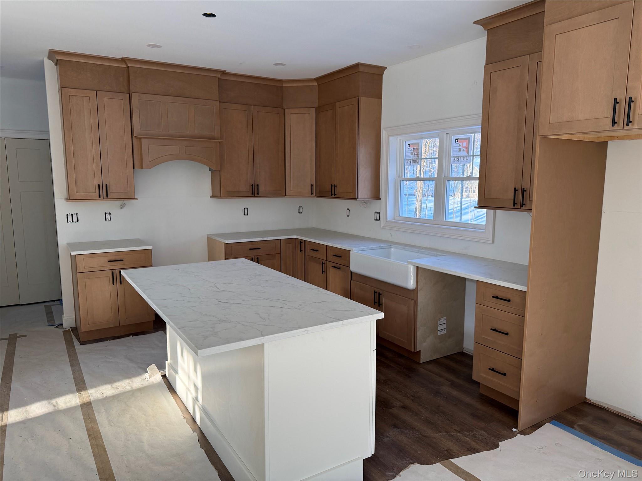 48 W Corbett Road, Montgomery, NY 12549