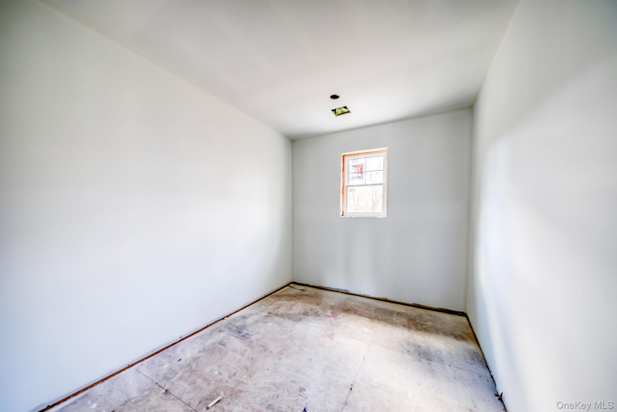 48 W Corbett Road, Montgomery, NY 12549