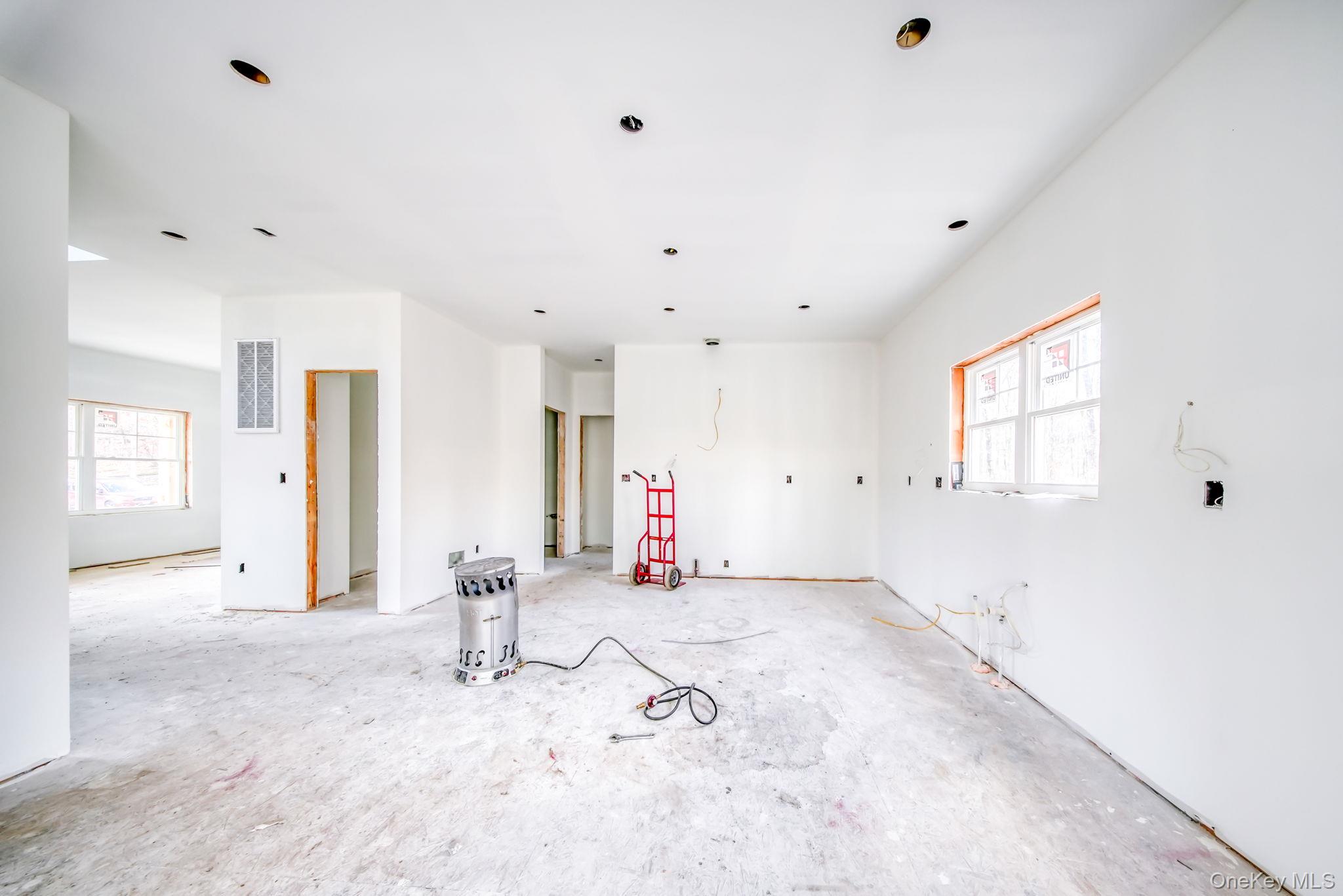 48 W Corbett Road, Montgomery, NY 12549