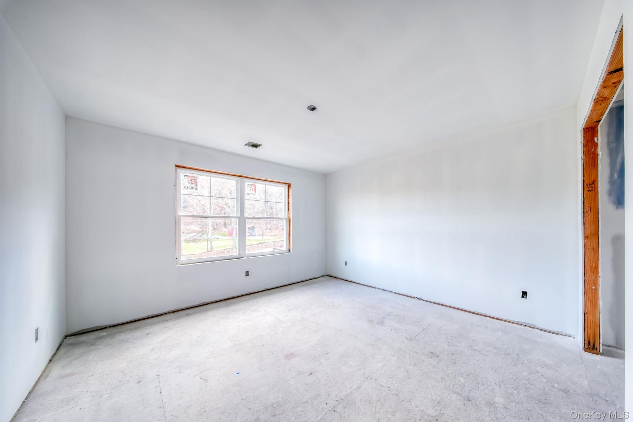 48 W Corbett Road, Montgomery, NY 12549