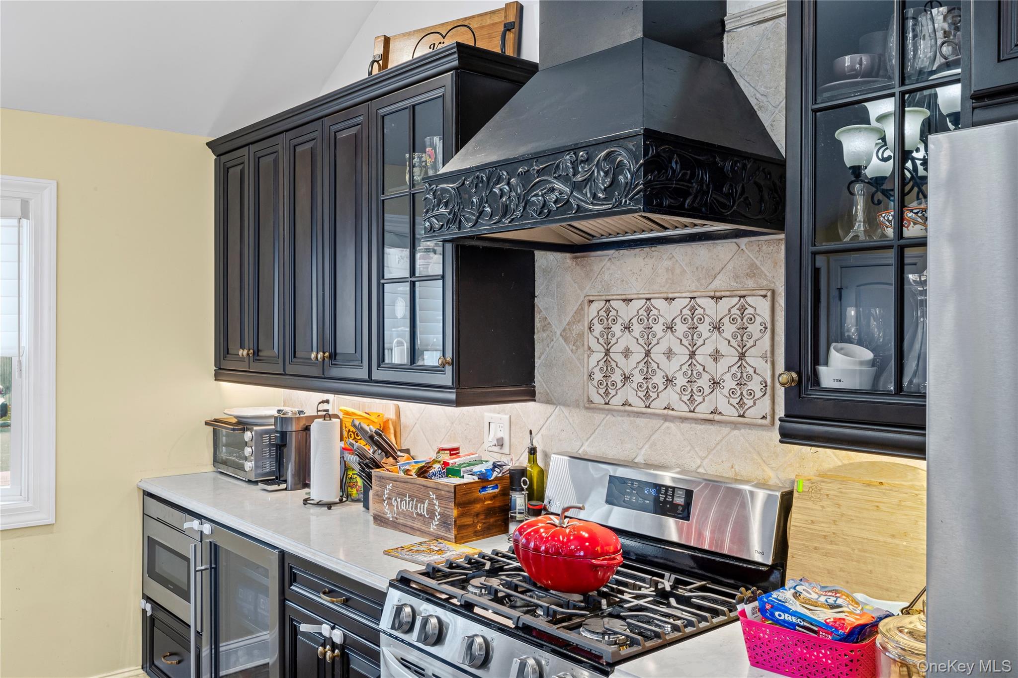 37 Beachwood Drive, Babylon, NY 11702