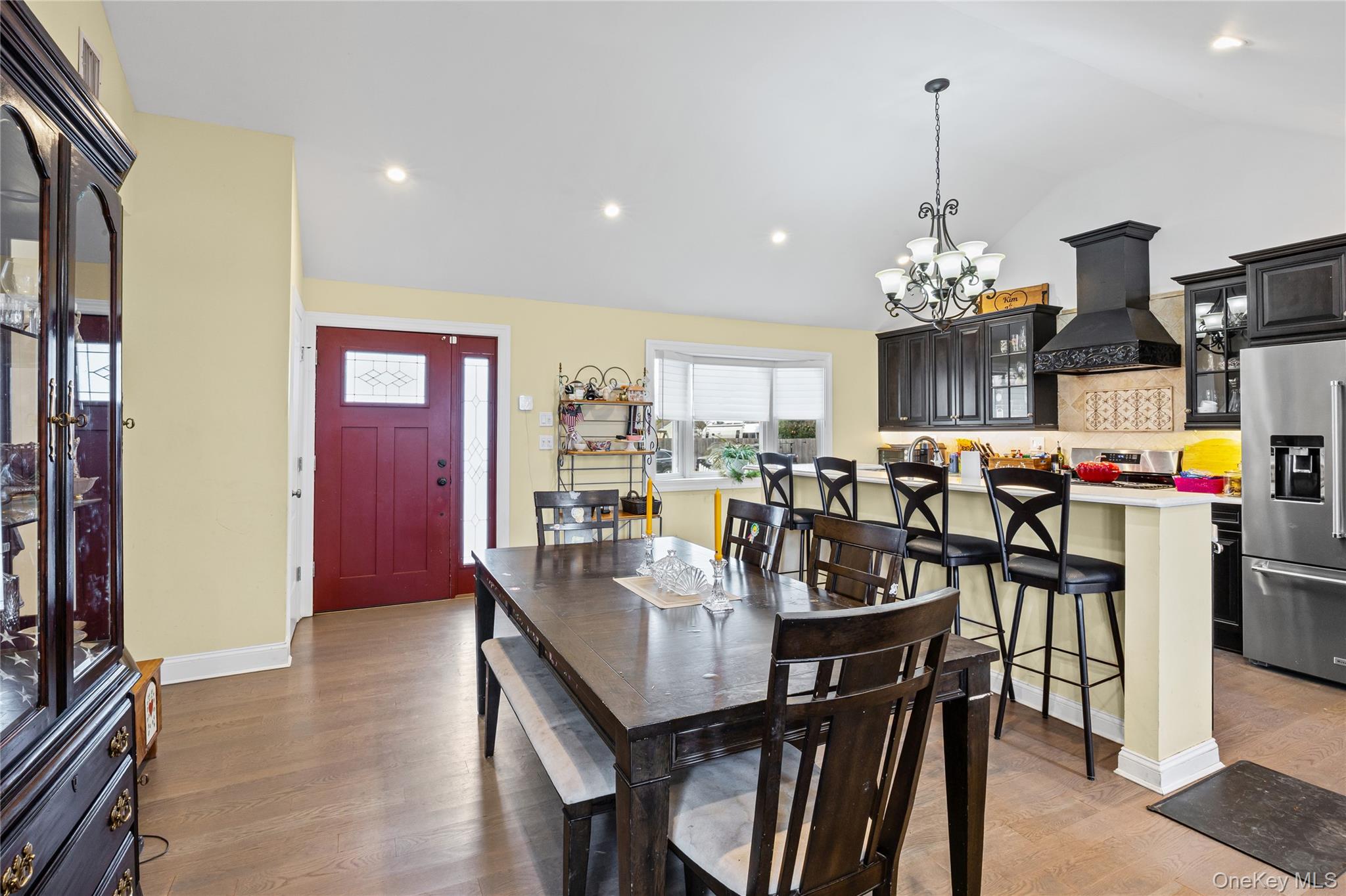 37 Beachwood Drive, Babylon, NY 11702