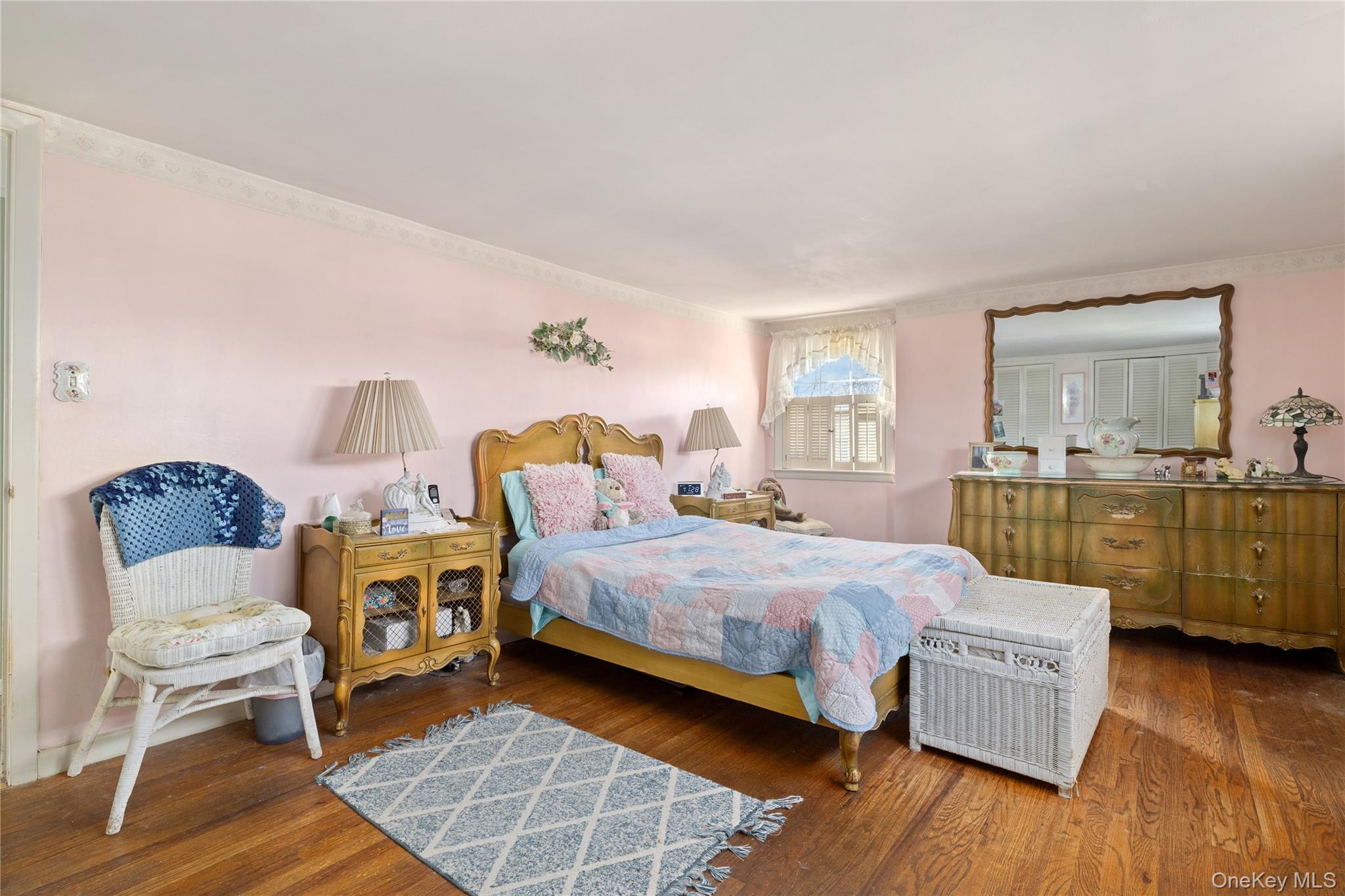 6 White Birch Drive, Babylon, NY 11702