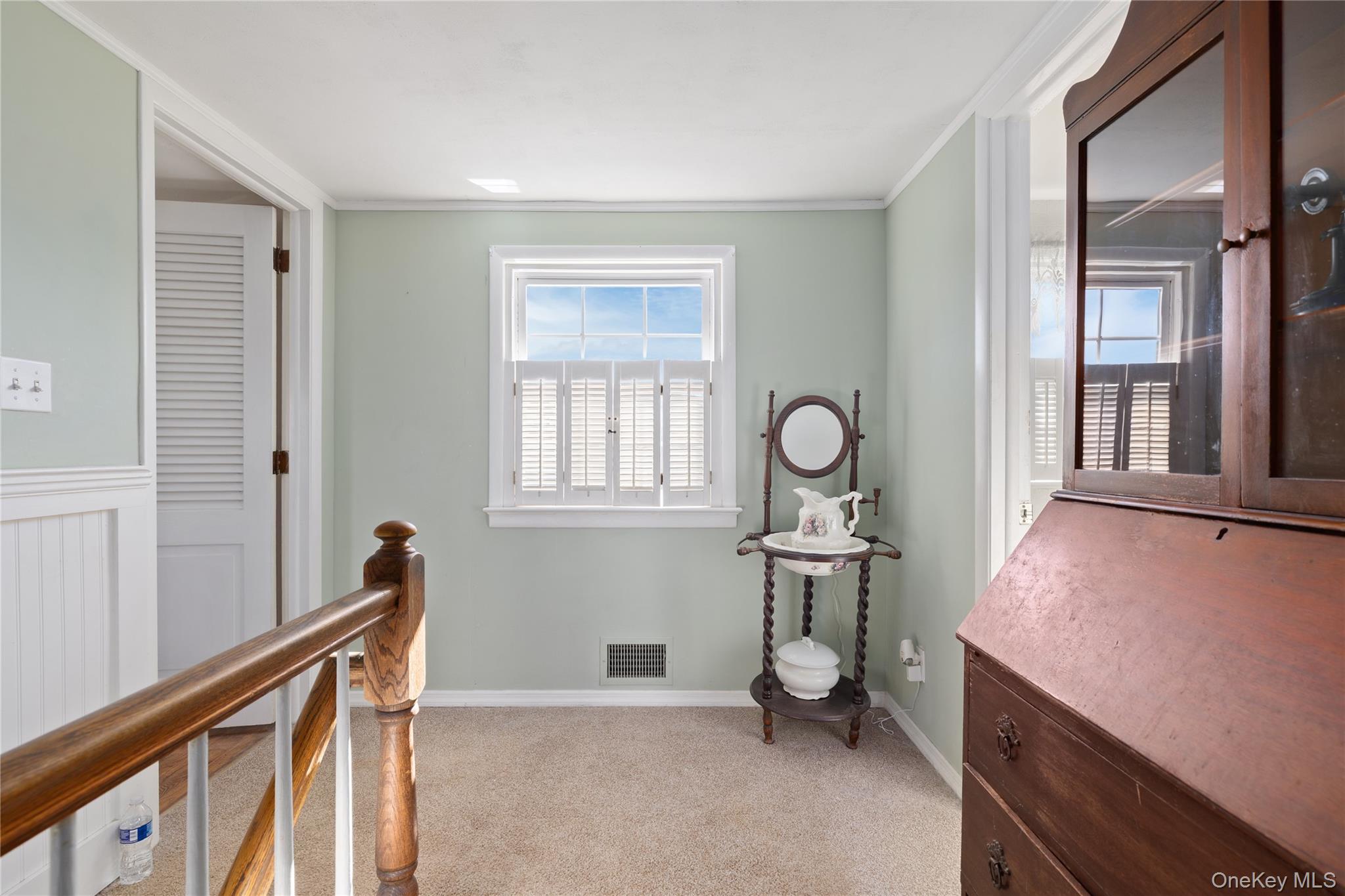 6 White Birch Drive, Babylon, NY 11702