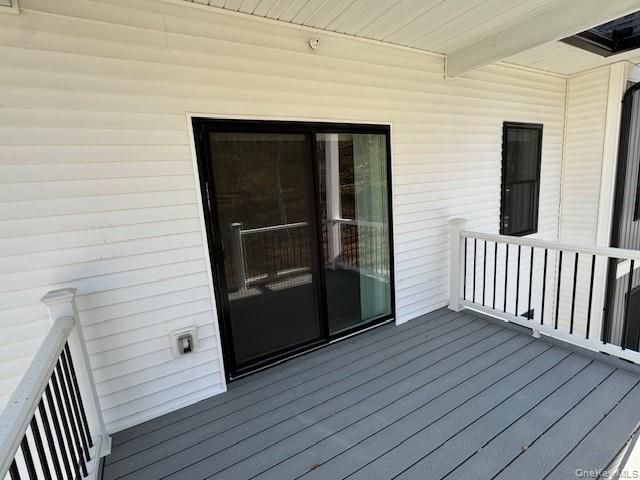 4 SOUTH HILLS Way # 11, Wappingers Falls, NY 12590