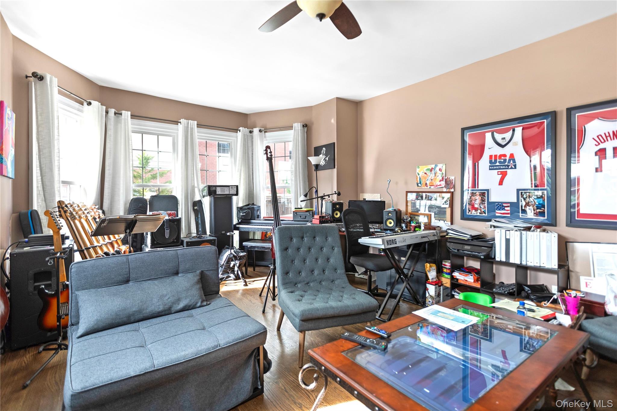 10 Maple Avenue, Patchogue, NY 11772