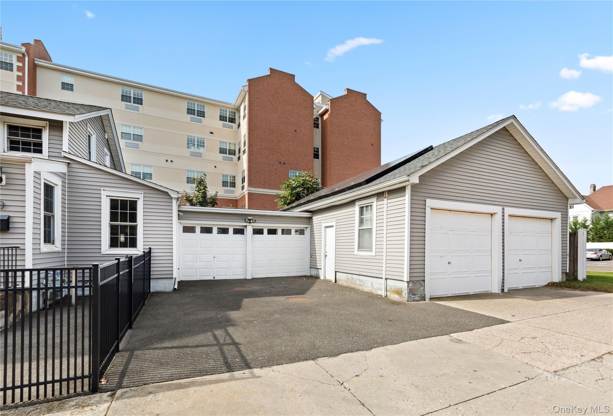 10 Maple Avenue, Patchogue, NY 11772