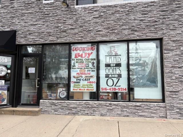 155A Main Street, Farmingdale, NY 11735