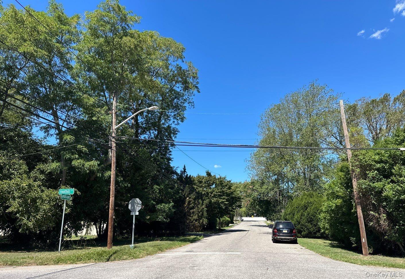 65 Landscape Drive, Wheatley Heights, NY 11798