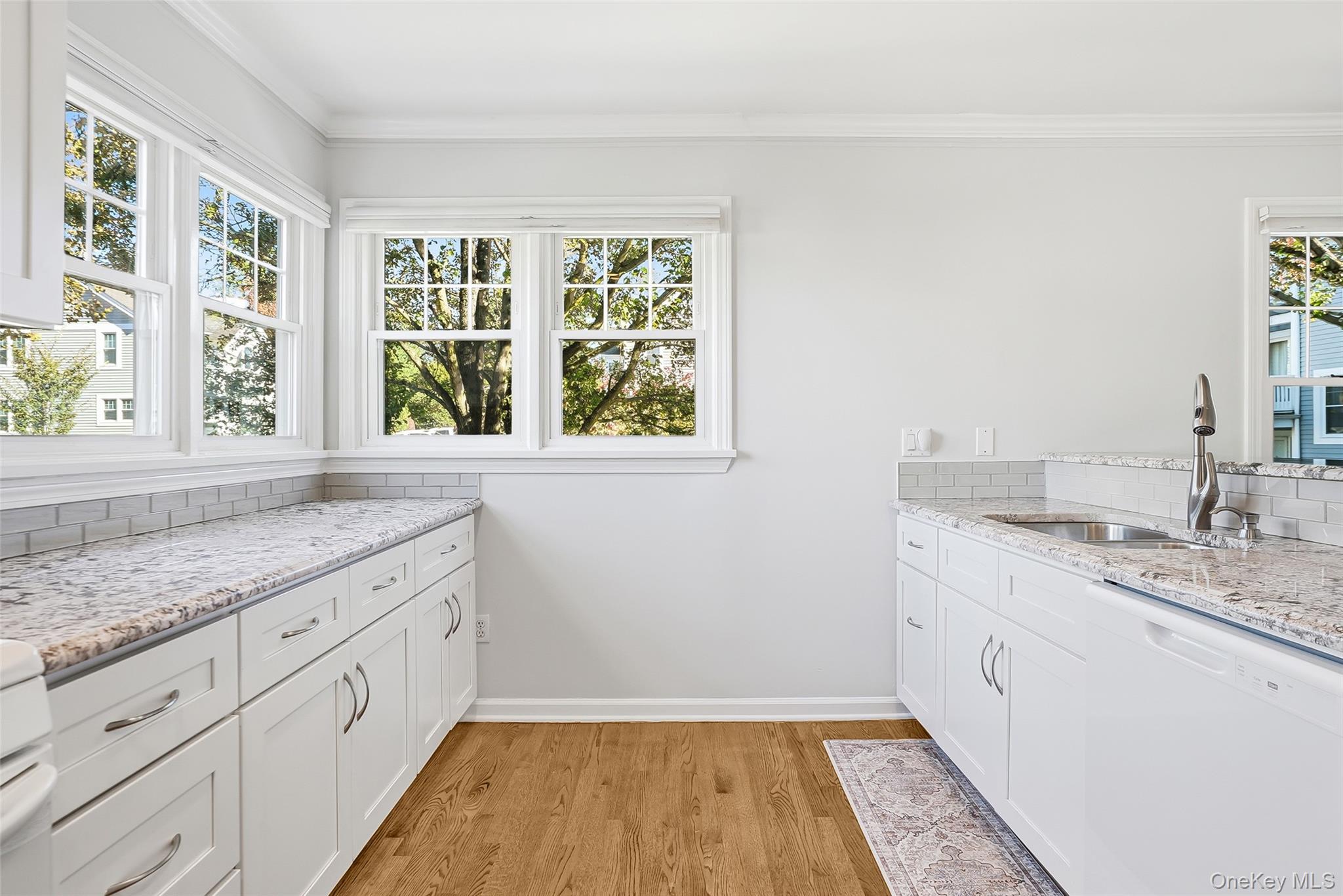 28 Brookridge Court, Rye Brook, NY 10573