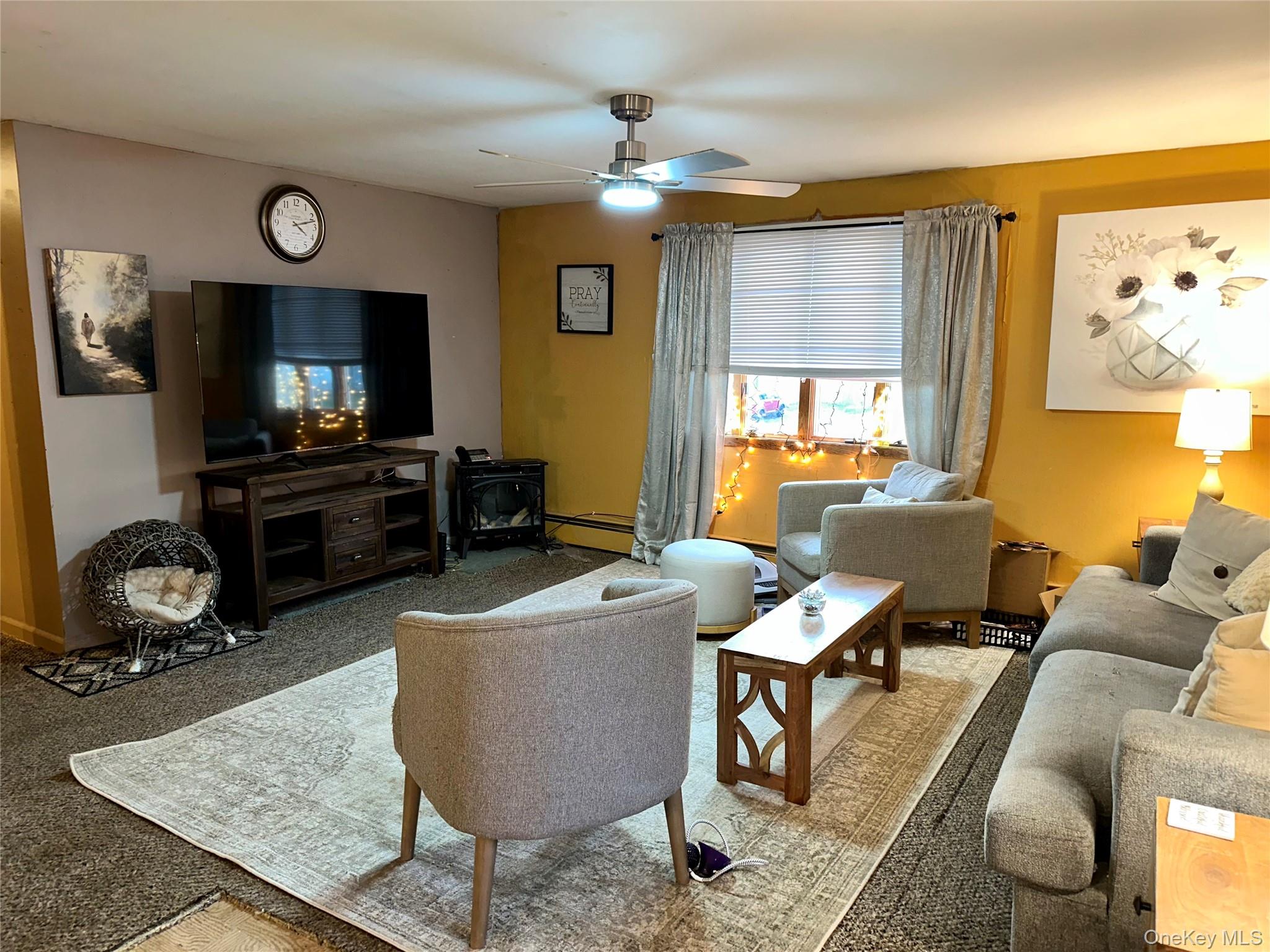 27 Wedgewood Drive, Coram, NY 11727