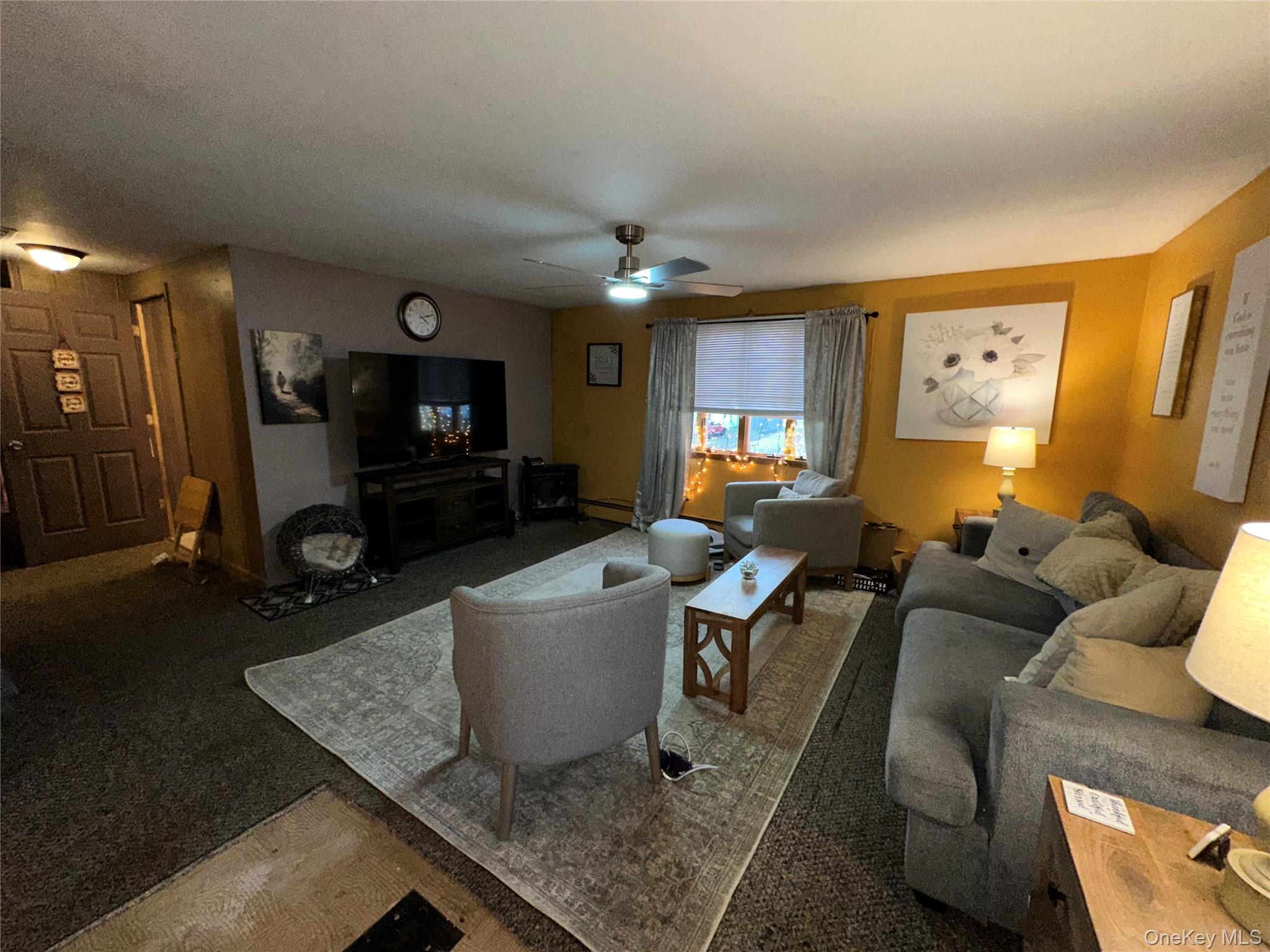 27 Wedgewood Drive, Coram, NY 11727