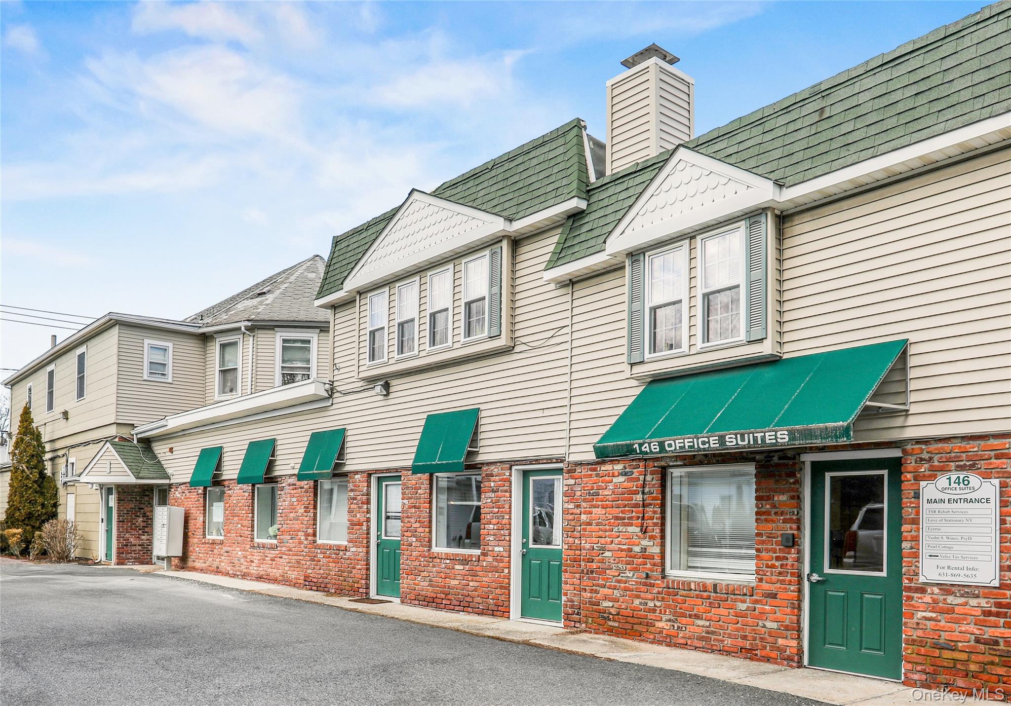 146 S Country Road # 5, Bellport Village, NY 11713