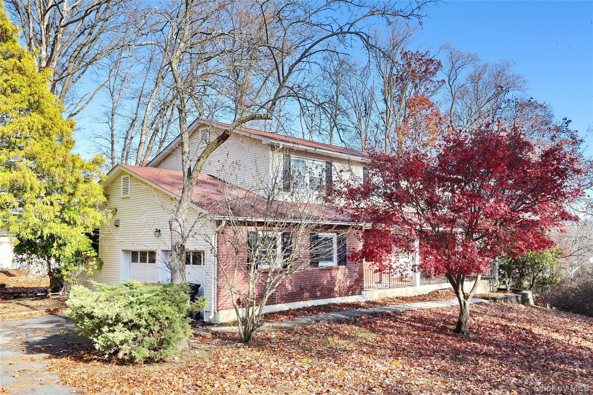 7 Hawk Street, Chestnut Ridge, NY 10977