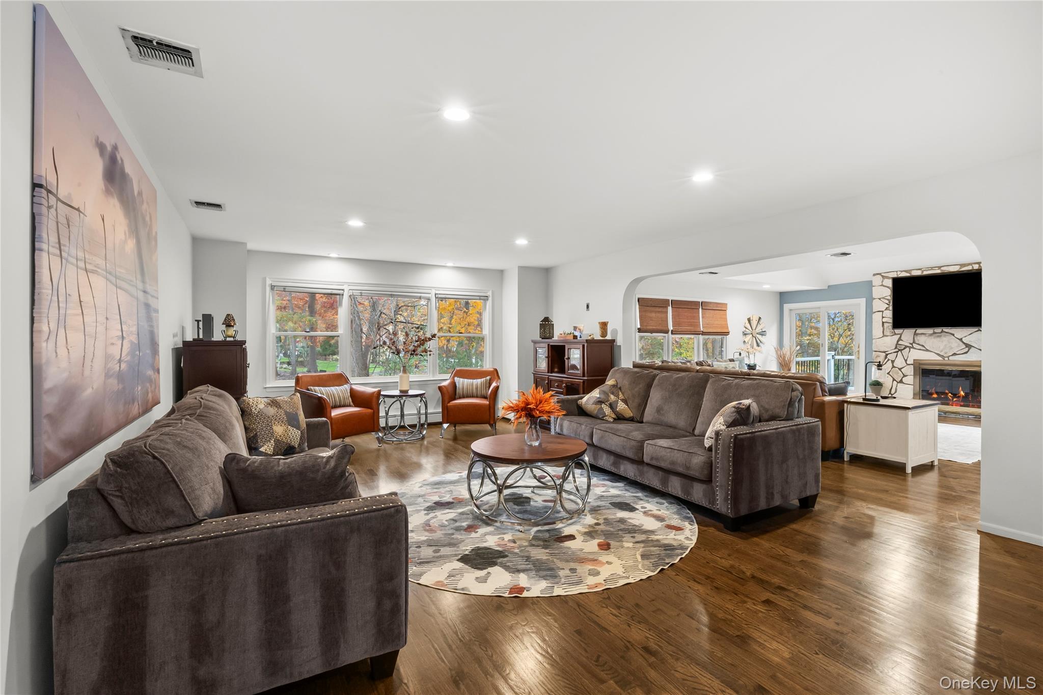 142 Landing Meadow Road, Smithtown, NY 11787