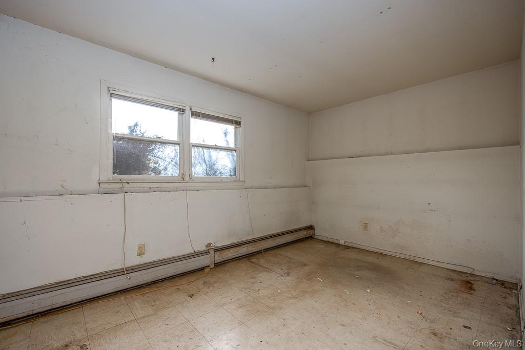 2 Deborah Lane, Valley Cottage, NY 10989