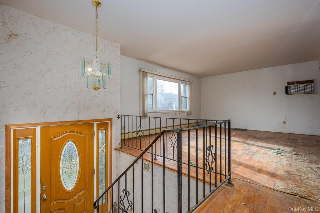 2 Deborah Lane, Valley Cottage, NY 10989