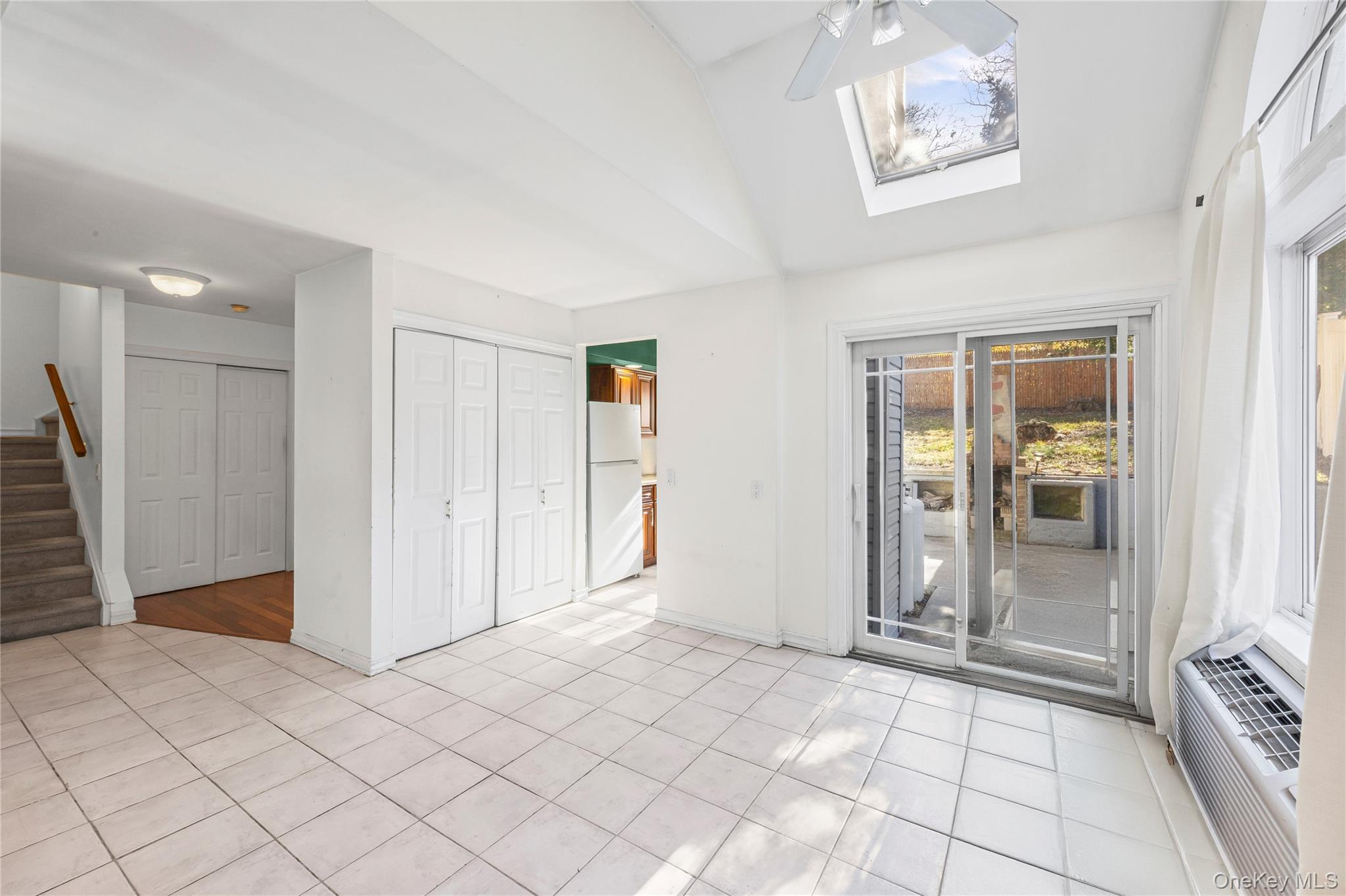 10 Queen Drive, Sound Beach, NY 11789