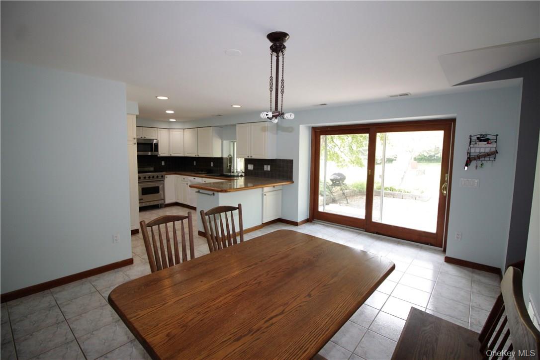 7 Tamarack Road, Mahopac, NY 10541