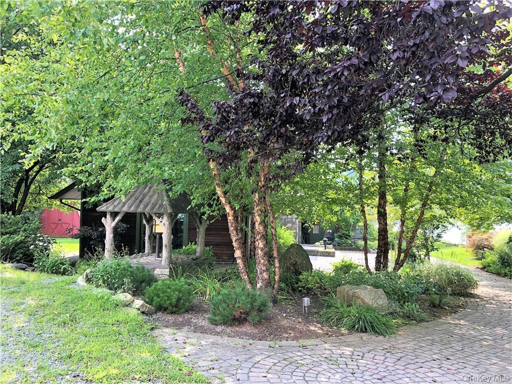 7 Tamarack Road, Mahopac, NY 10541