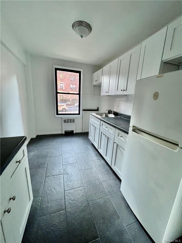 4 Windsor Terrace # 1E, White Plains, NY 10601