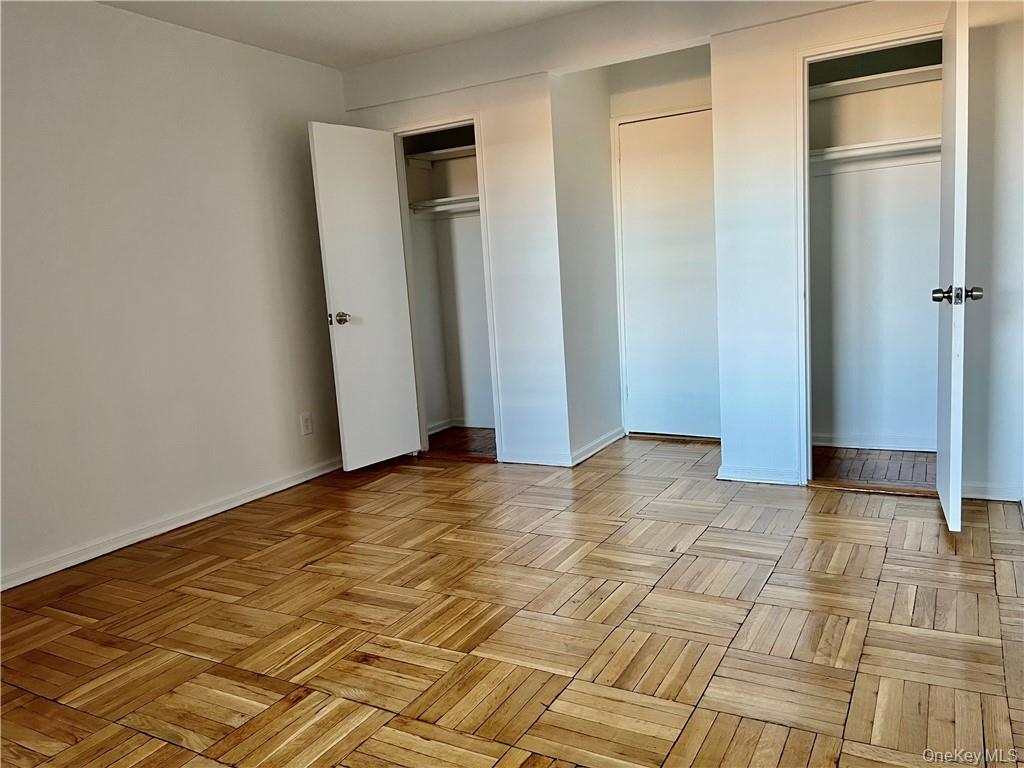 4 Windsor Terrace # 1E, White Plains, NY 10601