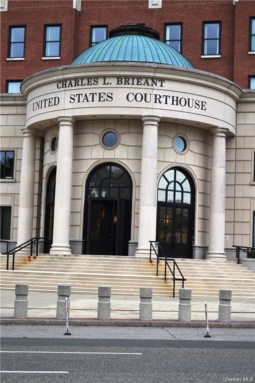 4 Windsor Terrace # 1E, White Plains, NY 10601